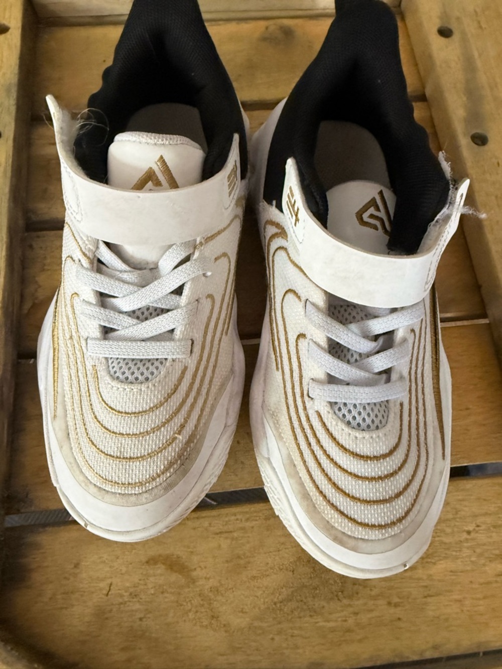 Nike Kids Sneakers - White & Gold Accents